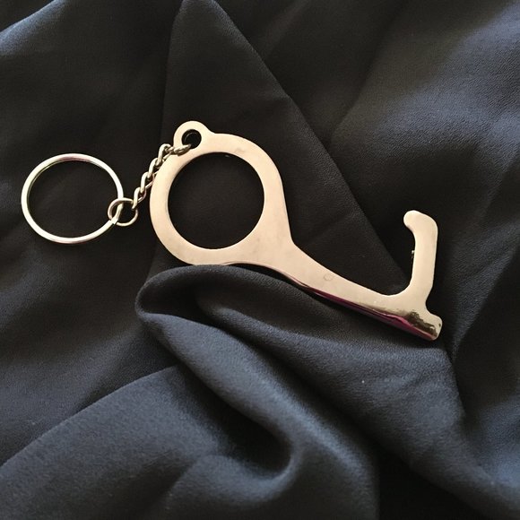 Keychain / Key Holder Contactless Door opener - Picture 2 of 2